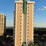 Plaza Barra First - Apart Hotel