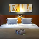 Plaza Barra First - Apart Hotel